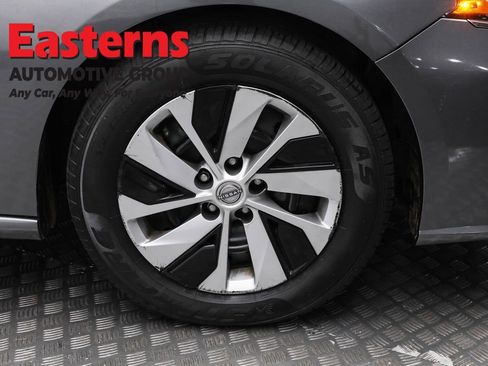 Used 2023 Nissan Altima 2.5 S image 31