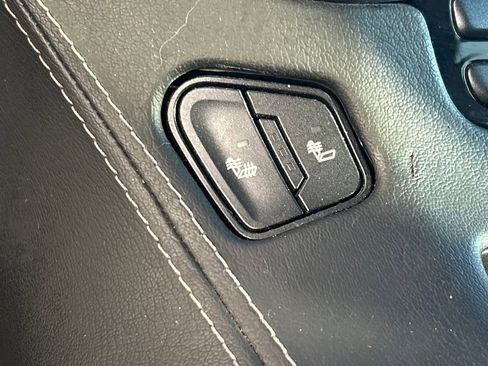 Used 2017 Chevrolet Tahoe LT image 15