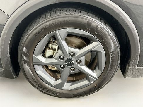 Used 2025 Kia K4 FWD image 11
