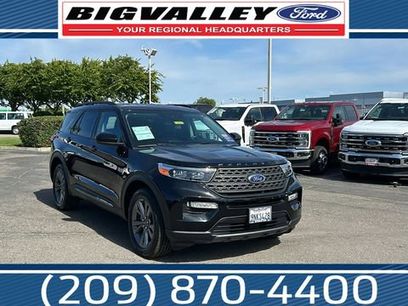 Certified 2024 Ford Explorer XLT w/ Equipment Group 202A