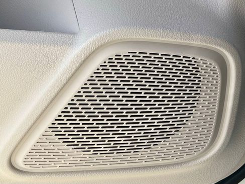 Certified 2022 Mercedes-Benz GLB 250 GLB 250 image 28