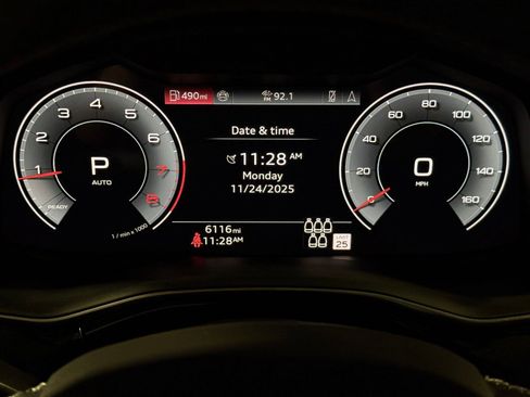 Certified 2025 Audi Q7 2.0T Premium w/ Convenience Plus Package image 19