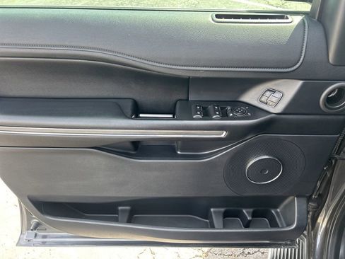 Used 2019 Ford Expedition XLT w/ Equipment Group 202A image 13