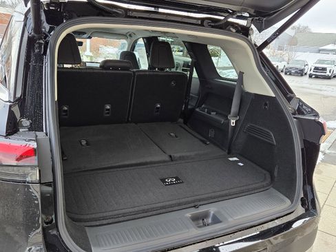 New 2026 INFINITI QX60 Luxe w/ Cargo Package image 19