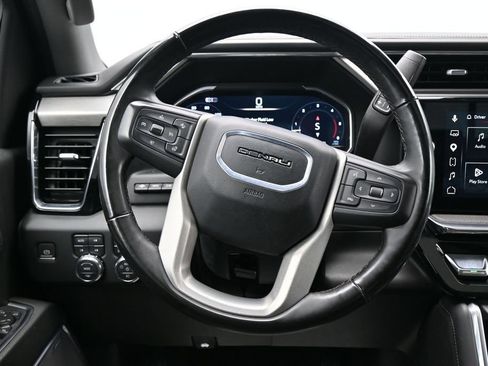 Used 2024 GMC Sierra 2500 Denali w/ Denali Reserve Package AWD/4WD image 17