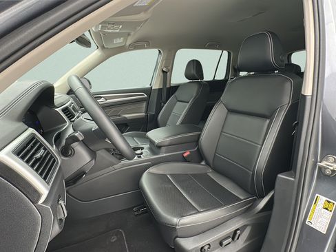Used 2023 Volkswagen Atlas SE AWD/4WD image 14