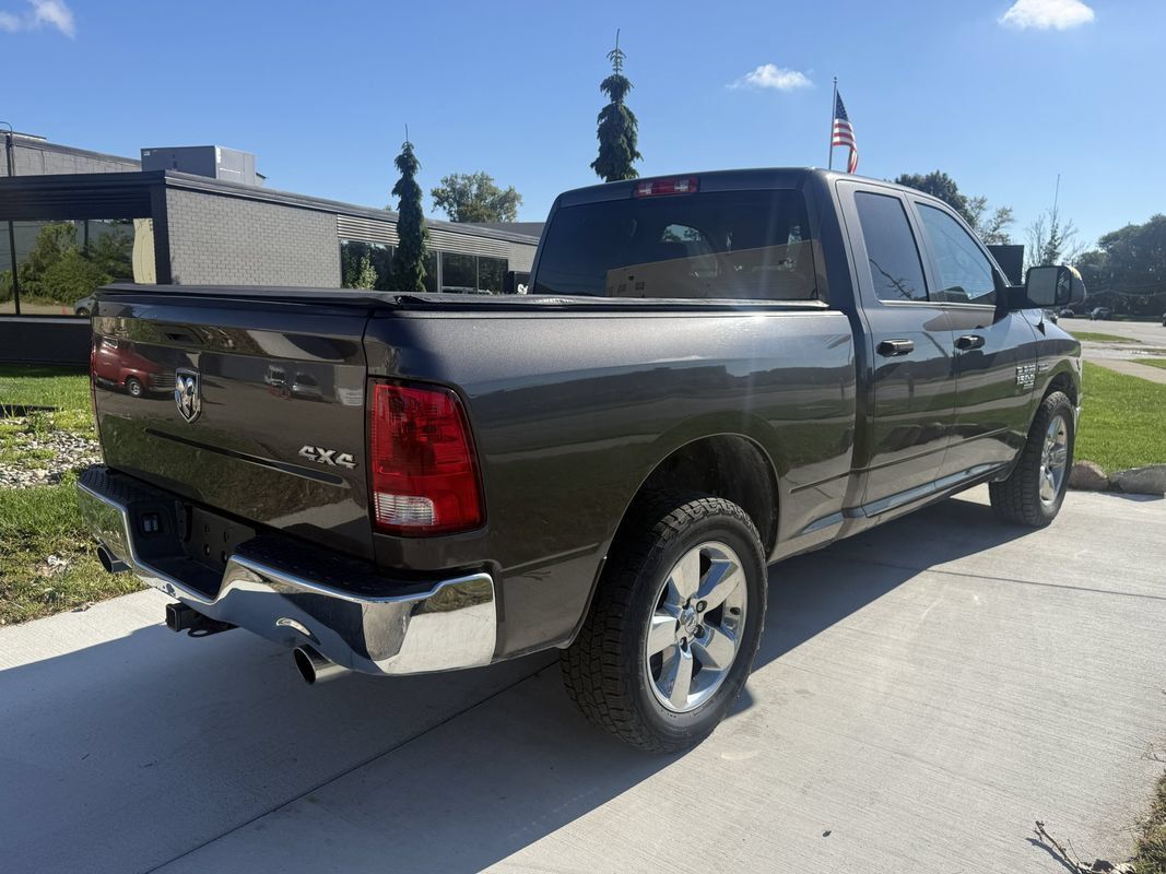 Used 2019 RAM 1500 ST AWD/4WD image 6