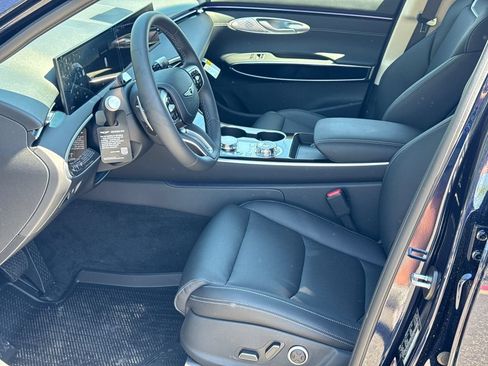 New 2026 Genesis GV70 2.5T AWD/4WD image 11