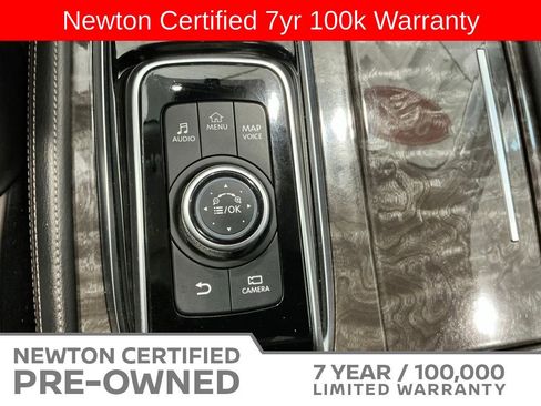 Used 2023 Nissan Armada Platinum w/ Cargo Package AWD/4WD image 40