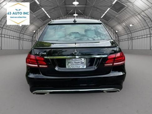 Used 2015 Mercedes-Benz E 250 BlueTEC 4MATIC Sedan w/ Premium 1 Package image 4