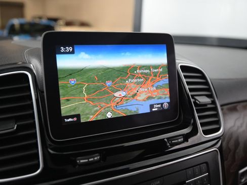 Used 2018 Mercedes-Benz GLE 43 AMG 4MATIC Coupe image 32