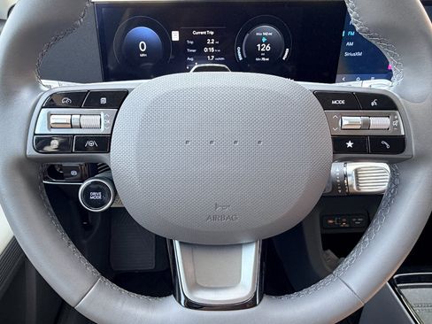 Used 2025 Hyundai Ioniq 5 SE RWD image 10