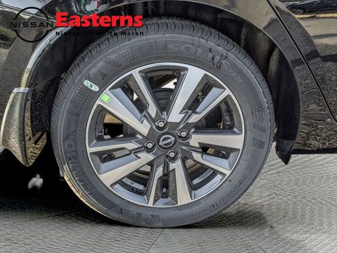 New 2025 Nissan Versa SV w/ Trunk Package image 24