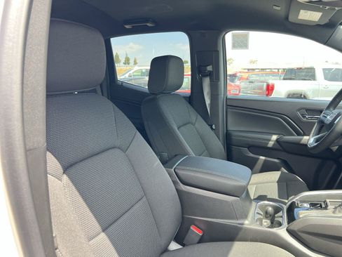 New 2026 GMC Canyon Elevation RWD image 30
