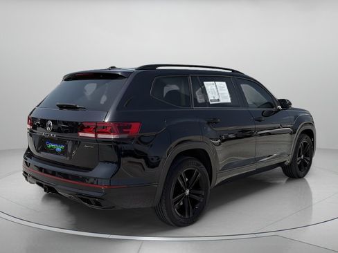 Used 2023 Volkswagen Atlas SEL R-Line AWD/4WD image 3