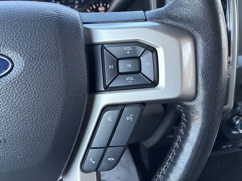 Used 2019 Ford F150 Lariat image 26