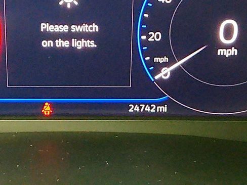 Used 2021 Volkswagen Atlas SEL Premium AWD/4WD image 15