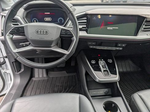 Used 2023 Audi Q4 e-tron Premium Plus w/ Premium Plus image 11