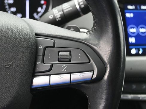 Used 2023 Cadillac XT4 Premium Luxury image 14