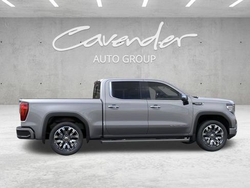 New 2026 GMC Sierra 1500 Denali w/ Denali Reserve Package AWD/4WD image 6