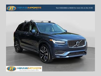 Used 2022 Volvo XC90 T6 Momentum w/ Advanced Package