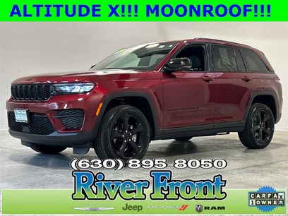 Used 2023 Jeep Grand Cherokee Altitude