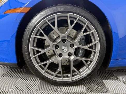 Certified 2025 Porsche 911 Carrera RWD image 13