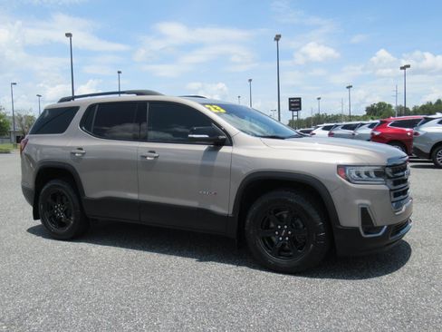 Used 2023 GMC Acadia AT4 w/ Technology Package AWD/4WD image 2