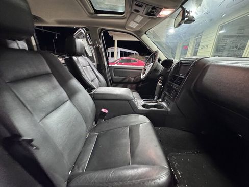 Used 2007 Ford Explorer Limited image 15