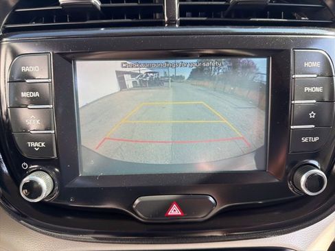 Used 2021 Kia Soul LX FWD image 29