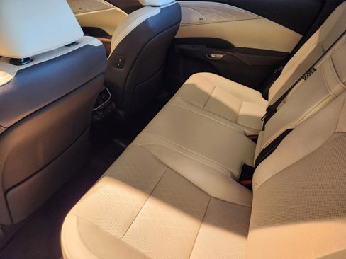 New 2026 Lexus RX 450h AWD image 15
