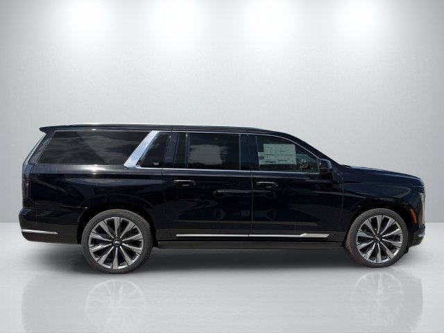 New 2026 Cadillac Escalade ESV Luxury w/ Touring Package AWD/4WD image 4