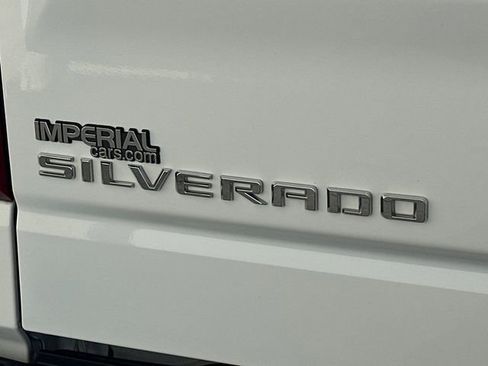 Used 2022 Chevrolet Silverado 1500 Custom image 14