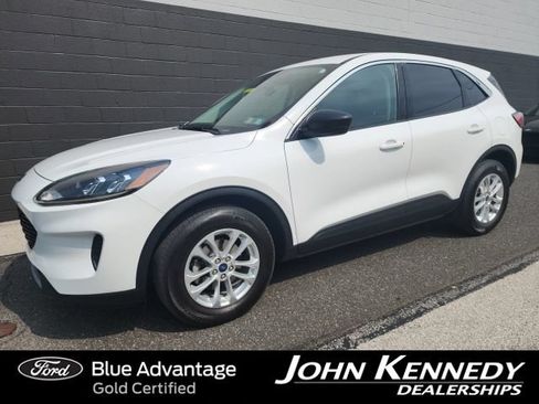 Certified 2022 Ford Escape SE w/ Convenience Package AWD/4WD image 1