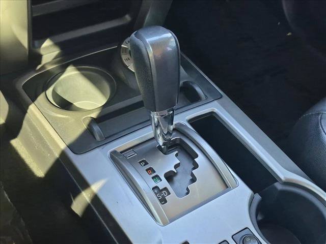 Used 2014 Toyota 4Runner SR5 AWD/4WD image 11