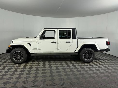 Certified 2023 Jeep Gladiator Overland w/ Popular Equipment Package AWD/4WD image 10