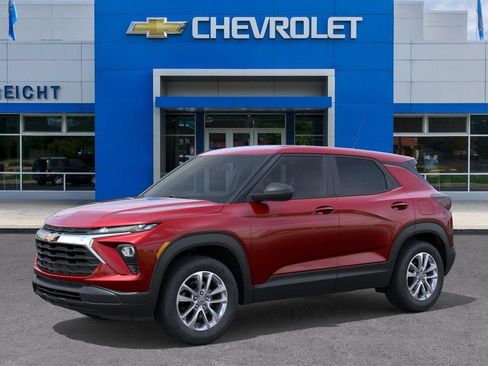 New 2026 Chevrolet TrailBlazer LS w/ LS Convenience Package FWD image 2