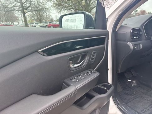 New 2026 Honda Pilot EX-L image 10