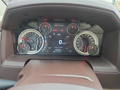 Used 2014 RAM 1500 Laramie image 35