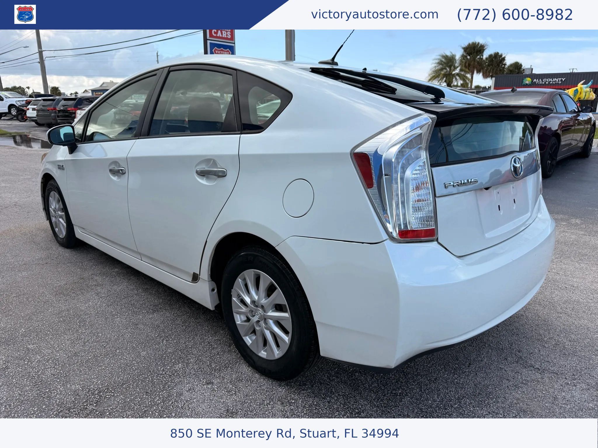 Used 2013 Toyota Prius Prime Plug-In Hybrid FWD image 11