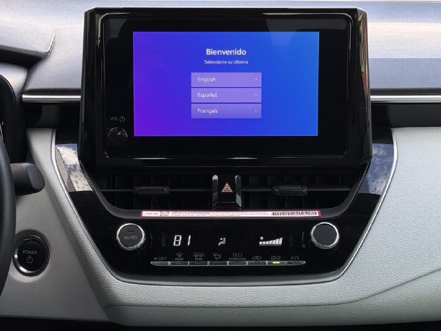 Used 2026 Toyota Corolla SE FWD image 17