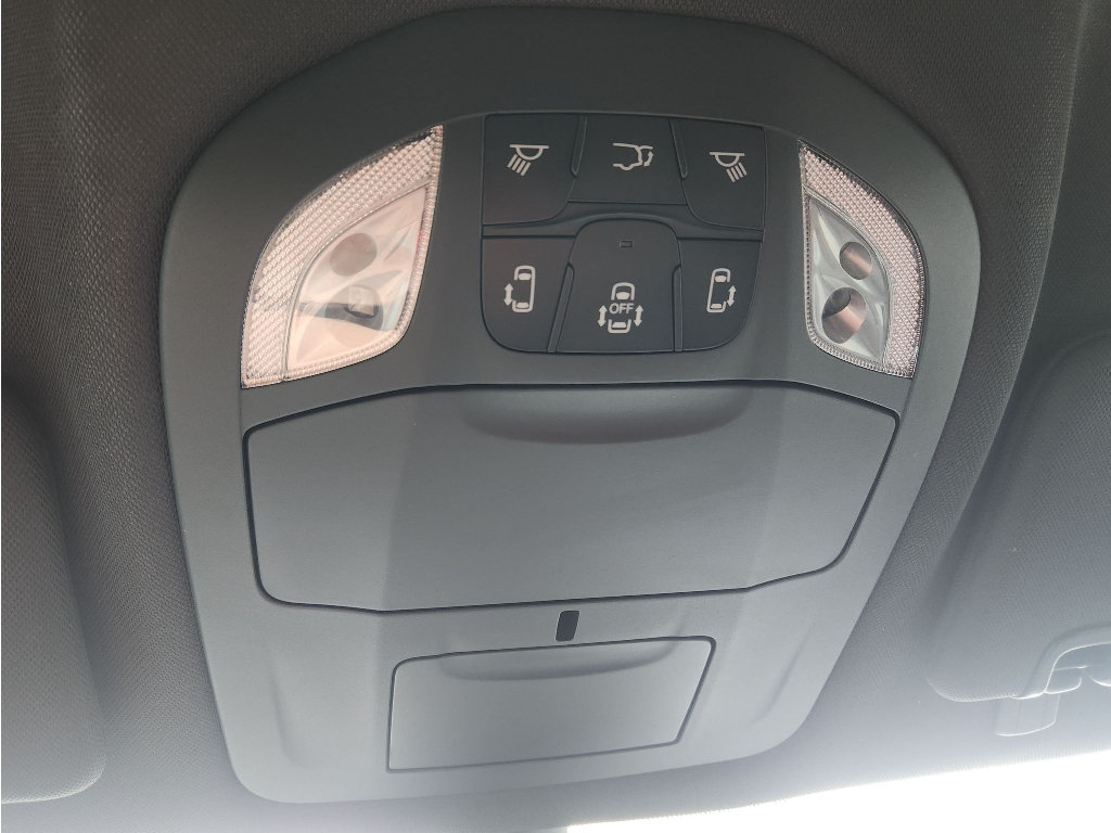 New 2027 Chrysler Pacifica Select FWD image 33