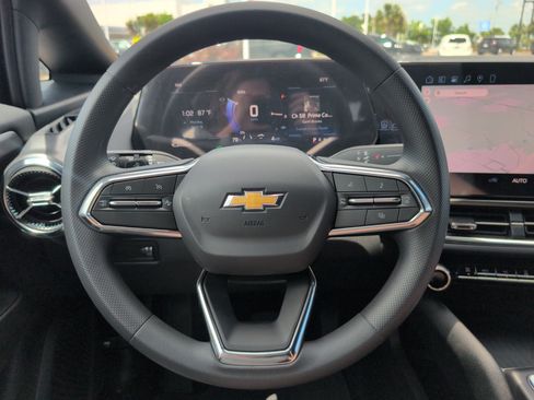 New 2026 Chevrolet Equinox EV LT FWD image 23