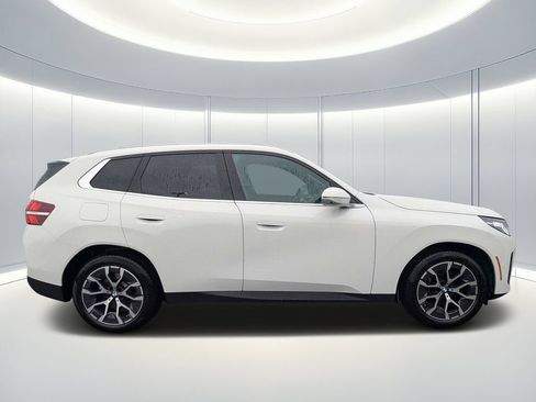 Used 2026 BMW X3 xDrive30i AWD/4WD image 3