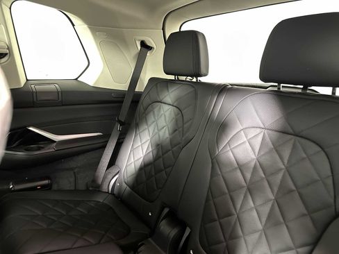 New 2026 BMW X7 xDrive40i image 20
