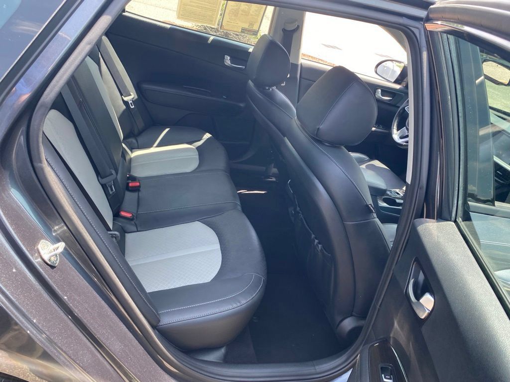 Used 2020 Kia Optima EX FWD image 17