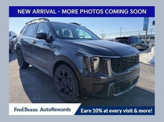 Used 2025 Kia Sorento SX video 1