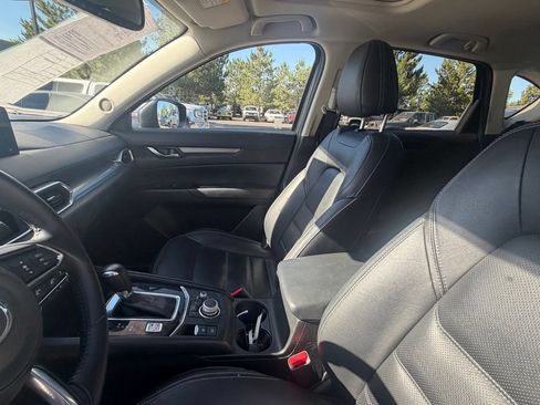 Used 2025 MAZDA CX-5 AWD 2.5 S w/ Preferred Package image 10