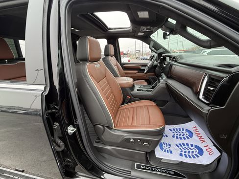 Used 2025 GMC Sierra 2500 Denali Ultimate image 24