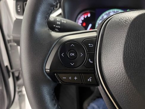 Used 2023 Toyota RAV4 XLE image 22